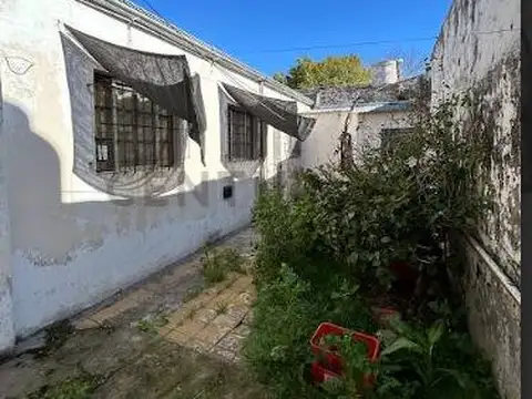37  e 123 y 124 100, Piso 0