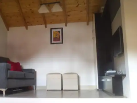 Depto Tipo Casa 3 ambientes con 1 baño