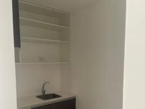 Local en Venta 1 año