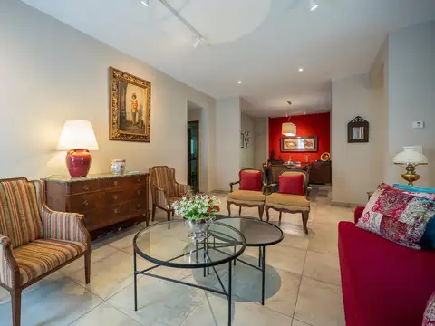 Casa en venta en Club De Campo Pueyrredón - 6 ambientes