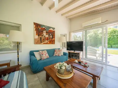 Casa en venta en Club De Campo Pueyrredón - 6 ambientes