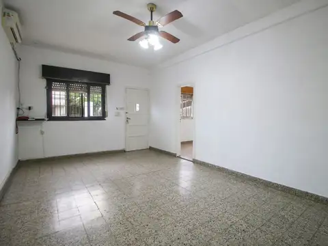 Casa en Venta en Burzaco, USD 97.000