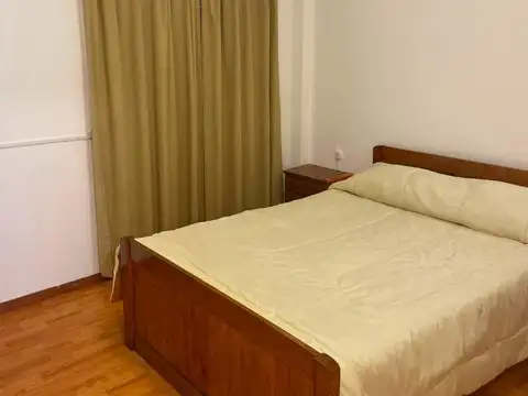 Bolivar 2200, Piso 4