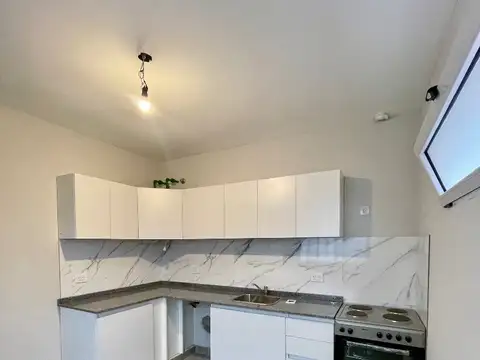Depto Tipo Casa 2 ambientes con 1 baño