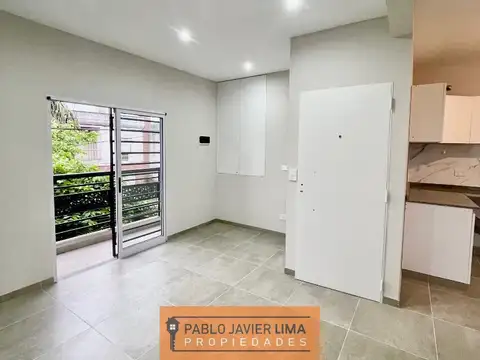 Depto Tipo Casa en Alquiler de 2 ambientes