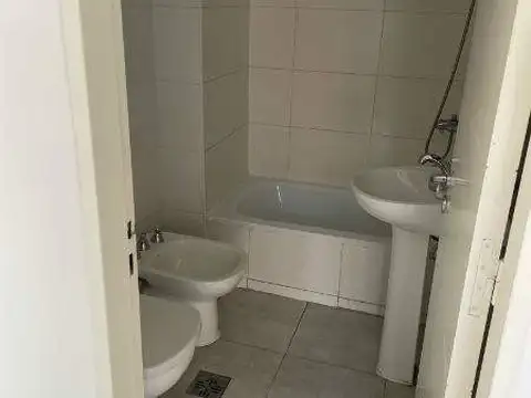 BALCARCE 300, Piso 3