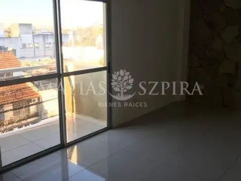 Departamento en Alquiler en Haedo, $ 890.000