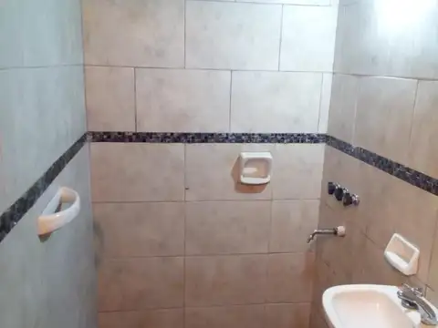 Depto Tipo Casa en Venta con 1 cocheras