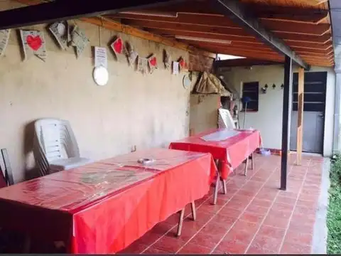 Casa en Venta en Castelar, USD 170.000