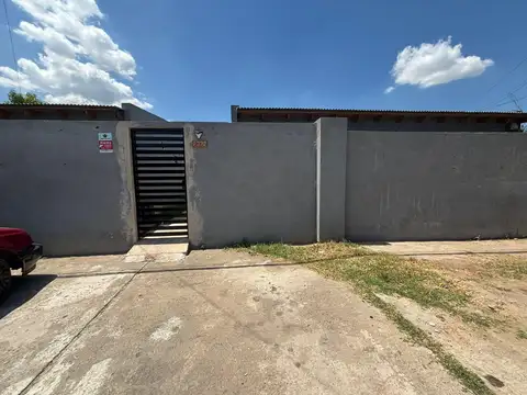 39 e/ 142 y 143 San Carlos, La Plata