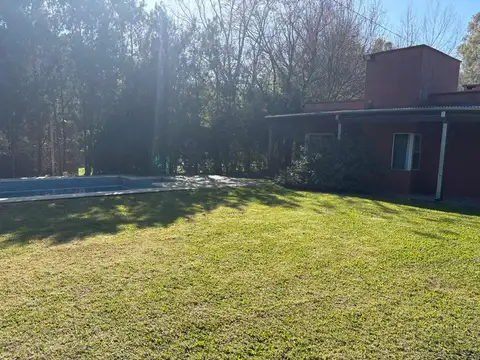 Casa en Venta con 1 cochera