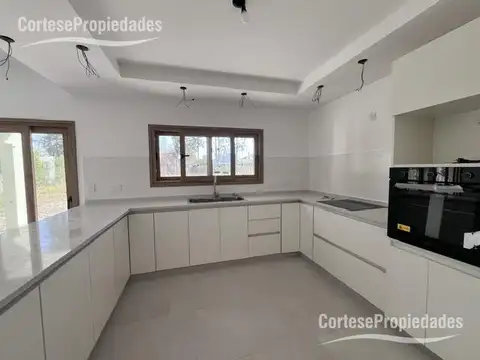 Casa en Venta en Villanueva, USD 415.000