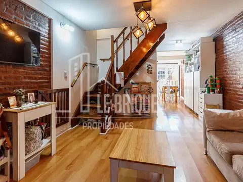 Depto Tipo Casa en Venta de 3 dormitorios