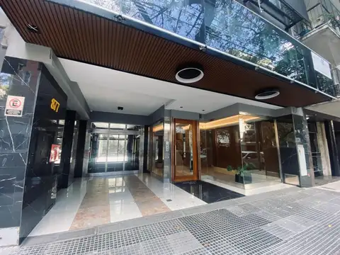 Bogotá 800, Piso 10