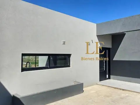 Casa en Venta - San Sebastian - Area 13