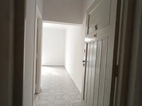Depto Tipo Casa 2 ambientes con 1 baño
