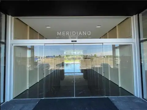 Oficina en Venta en Pilar, USD 129.000