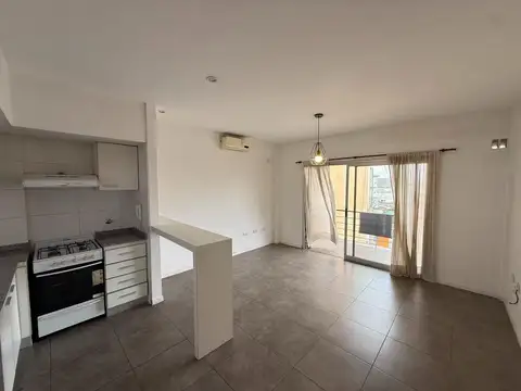 Departamento de 2 ambientes con cochera en Quilmes oeste