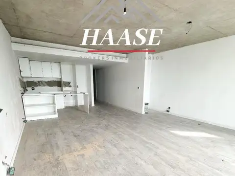 Congreso 3200, Piso 6