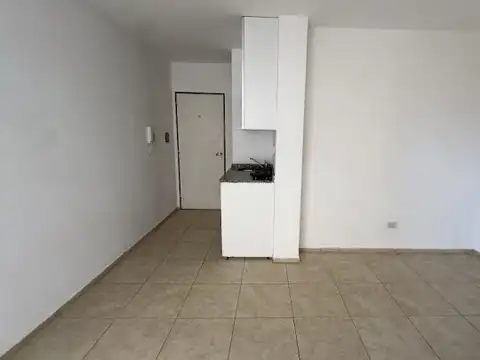 Alquiler: monoambiente en Arroyito Rio. Ideal uso profesional