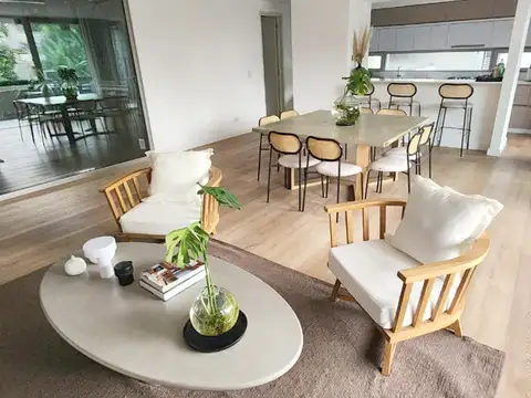 Libertador al 15100 Acassuso