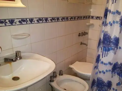 Depto Tipo Casa en Alquiler Temporal al Este