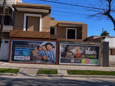 VENTA DE DEPARTAMENTO EN POZO EN GODOY CRUZ