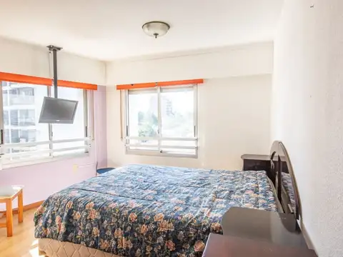 Departamento en Alquiler de 4 ambientes