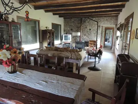 VENTA/TORNQUIST/CASA/4 HAB/GARAGE/PISCINA