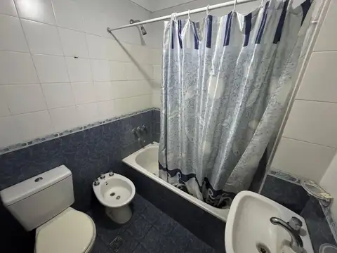 Depto Tipo Casa en Venta 25 años