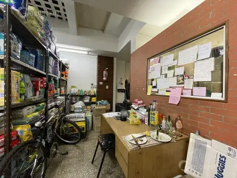 Local en Constitución