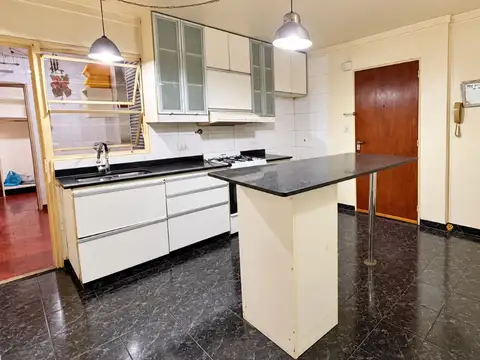 Departamento 3 ambientes con 2 baños