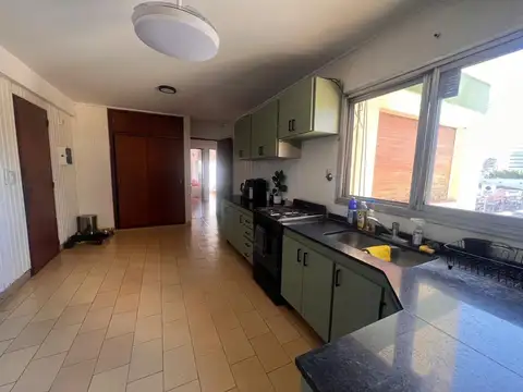 DEPARTAMENTO 4 AMBIENTES EN VENTA EN MONTE GRANDE
