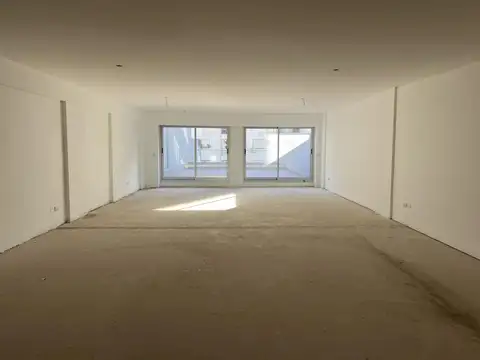 Oficina a estrenar con terraza propia – 180 m² en Recoleta