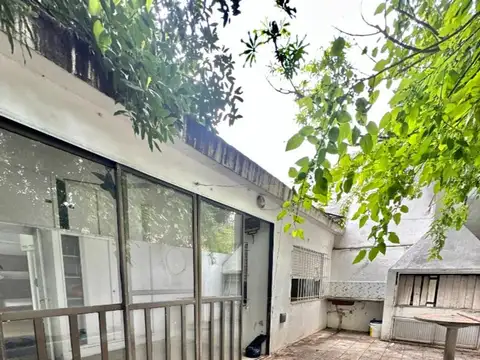 Ph interno 3 amb con patio y parrilla - Alvarez Thomas 1175.
