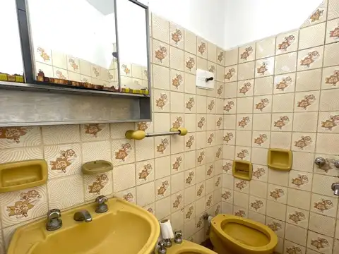 Ph interno 3 amb con patio y parrilla - Alvarez Thomas 1175.