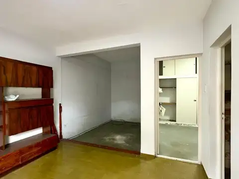 Depto Tipo Casa en Venta en Lomas de Zamora, USD 44.000