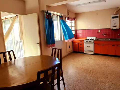 Departamento de 2 dormitorios en venta en Abasto