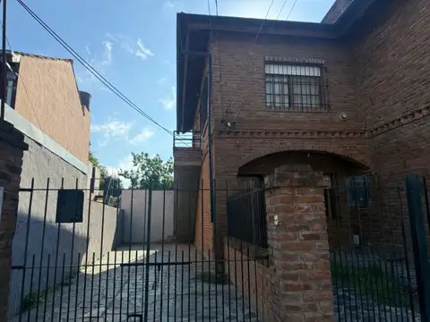 Venta PH 1º piso-c/terraza y cochera-Gral Pacheco