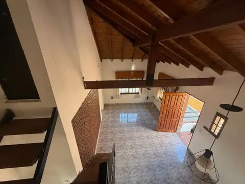 Venta PH 1º piso-c/terraza y cochera-Gral Pacheco