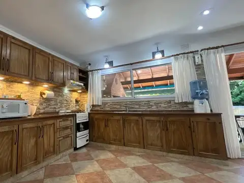 Casa en Venta en Carilo, USD 311.000