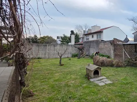 Casa en Venta con 1 cochera