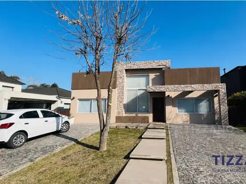Casa en Venta  Las Acacias Guillermo E. Hudson