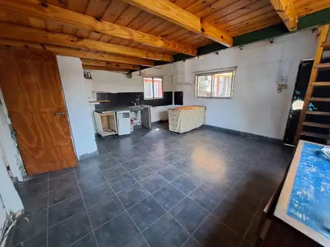 VENTA CASA COUNTRY RODA ESCOBAR 3 AMBIENTES CON ENTRE PISO PARRILLA PATIO PILETA