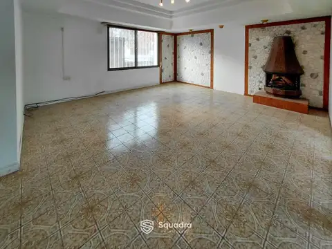 Depto Tipo Casa en Alquiler de 5 ambientes