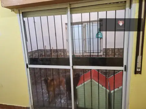 Casa en Alquiler en Caseros, $ 700.000