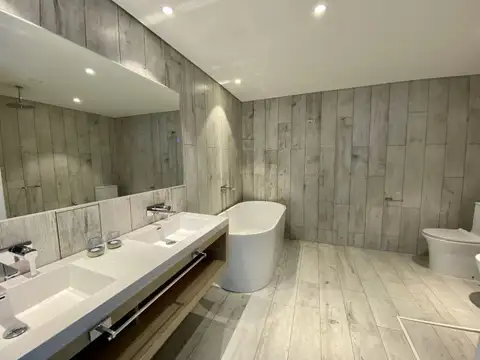 Departamento 4 ambientes con 4 baños