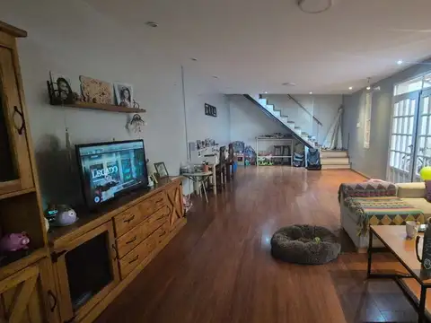 VENTA PH 3 AMB + PATIO Y TERRAZA PARQUE PATRICIOS