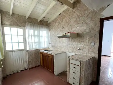 Depto Tipo Casa en Venta en Haedo, USD 65.000