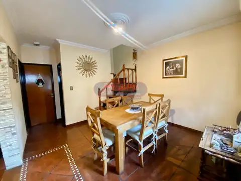Depto Tipo Casa en Venta al Este